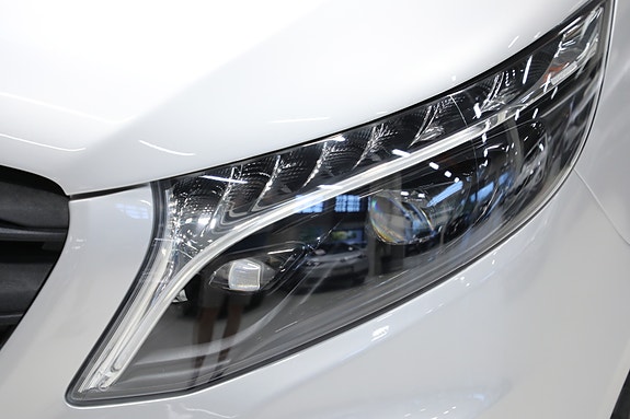 Mercedes-Benz Vito 119 8 of 30