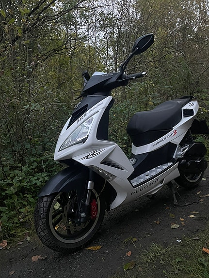 Peugeot Speedfight 3 13 of 13