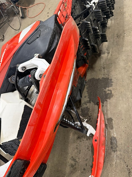 Ski-doo Summit 850 E-Tec 21 of 22