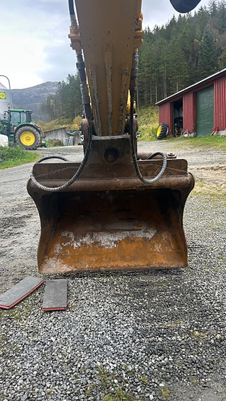 Komatsu PC 120-5 25 of 30