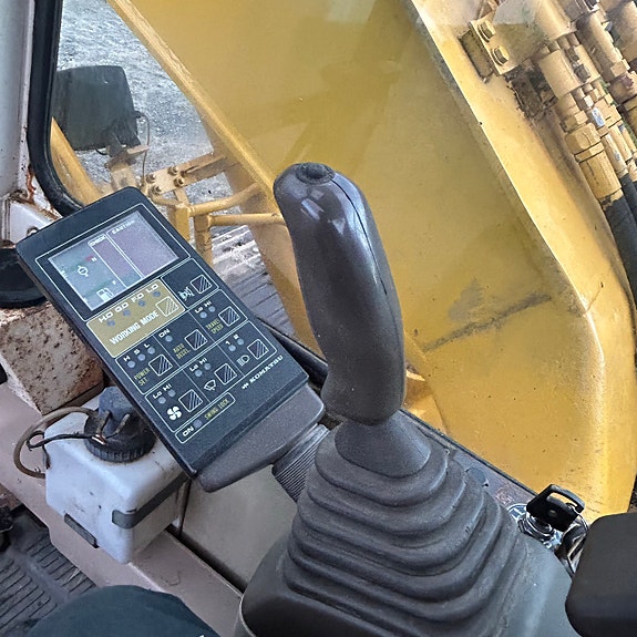 Komatsu PC 120-5 15 of 30