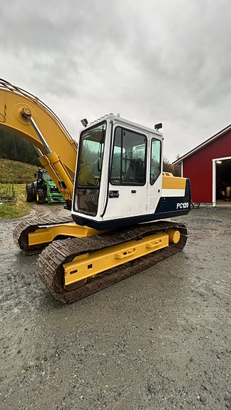 Komatsu PC 120-5 16 of 30