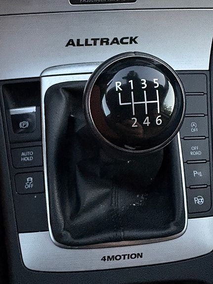 Volkswagen Passat 13 of 30
