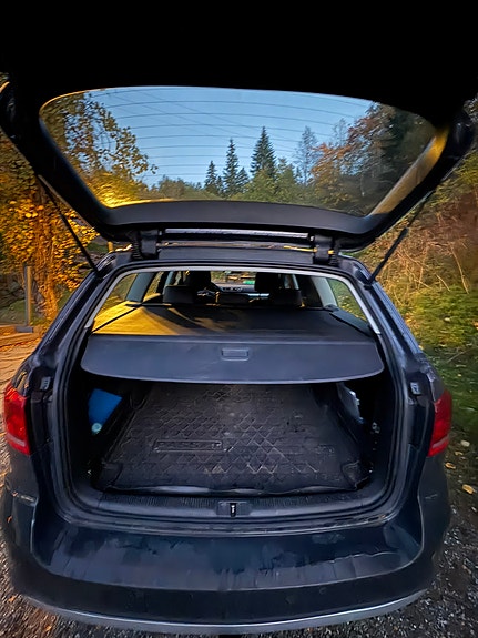 Volkswagen Passat 17 of 30