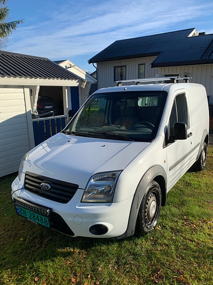 Ford Transit Connect 5 of 9