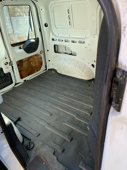 Ford Transit Connect 7 of 9