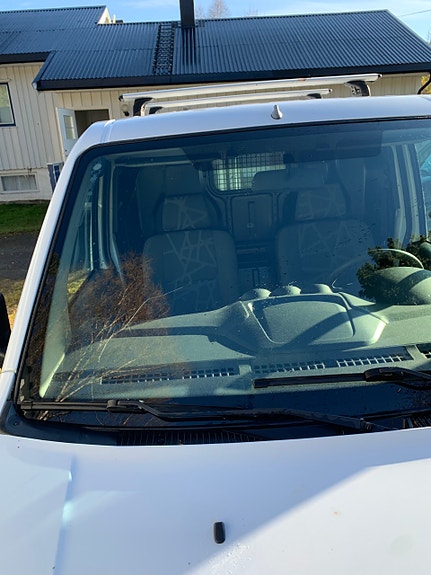 Ford Transit Connect 2 of 9
