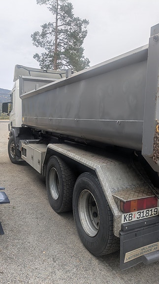 Scania P420 LB6x2 6 of 23