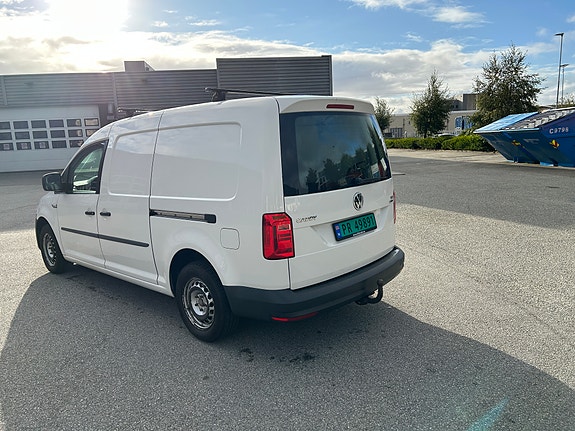 Volkswagen Caddy Maxi 4 of 24