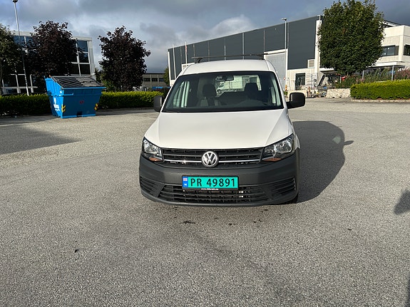 Volkswagen Caddy Maxi 2 of 24