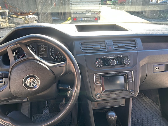 Volkswagen Caddy Maxi 20 of 24