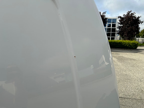 Volkswagen Caddy Maxi 10 of 24