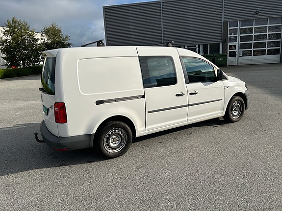 Volkswagen Caddy Maxi 13 of 24