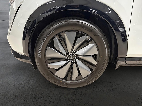 Nissan Ariya 9 of 30