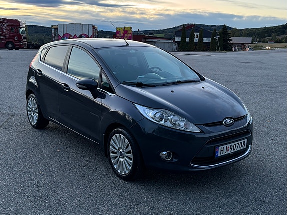 Ford Fiesta 3 of 24