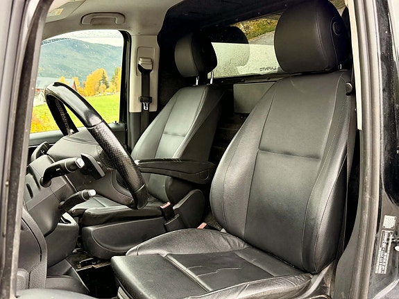 Mercedes-Benz Vito 119 11 of 20