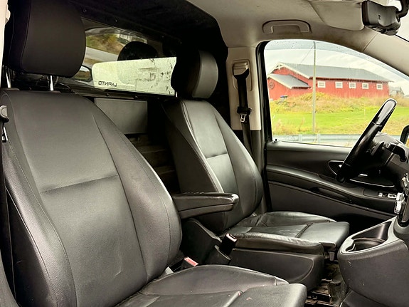 Mercedes-Benz Vito 119 13 of 20