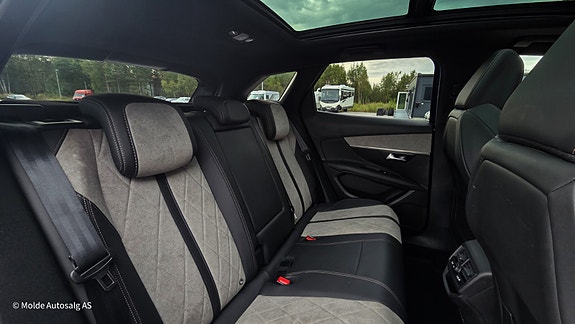 Peugeot 3008 28 of 28