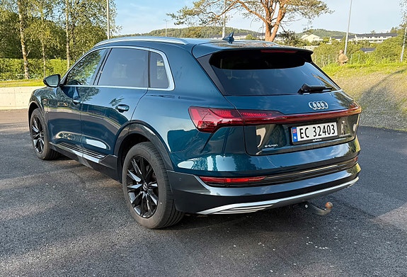 Audi e-tron 6 of 30