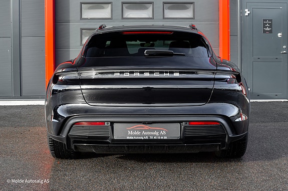 Porsche Taycan 4 8 of 30