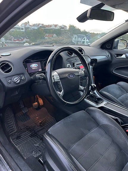 Ford Mondeo 6 of 12
