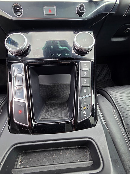 Jaguar I-PACE 22 of 30