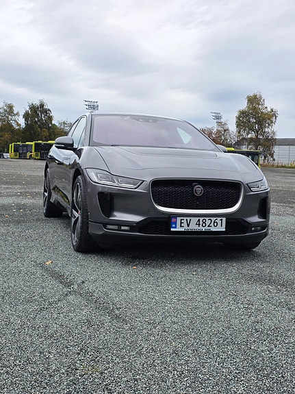Jaguar I-PACE 3 of 30