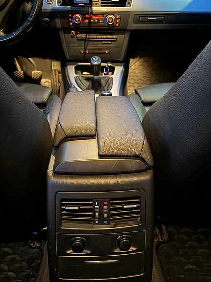 BMW 325i 30 of 30