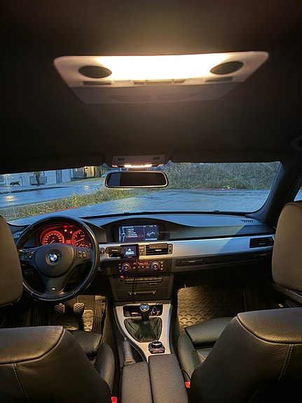 BMW 325i 16 of 30