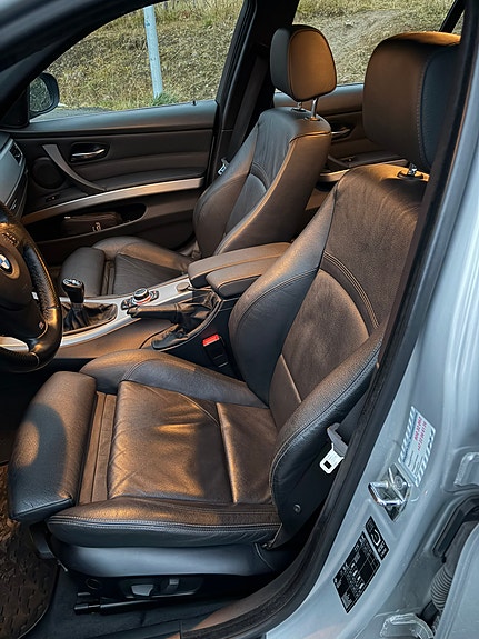 BMW 325i 10 of 30