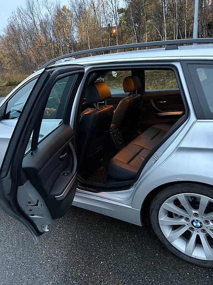 BMW 325i 14 of 30