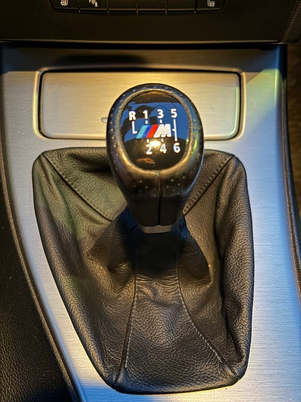 BMW 325i 9 of 30