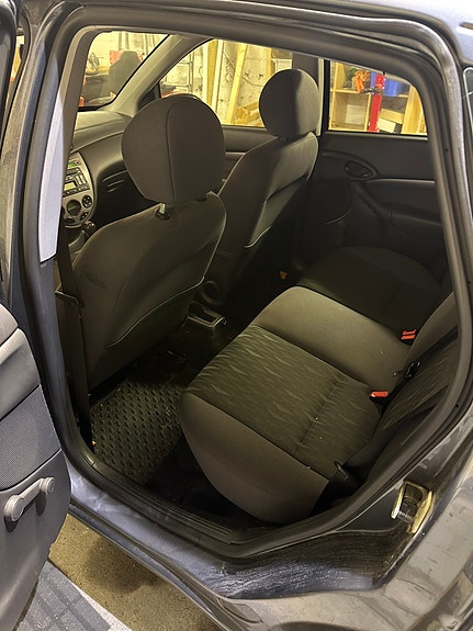 Ford Focus 12 of 28