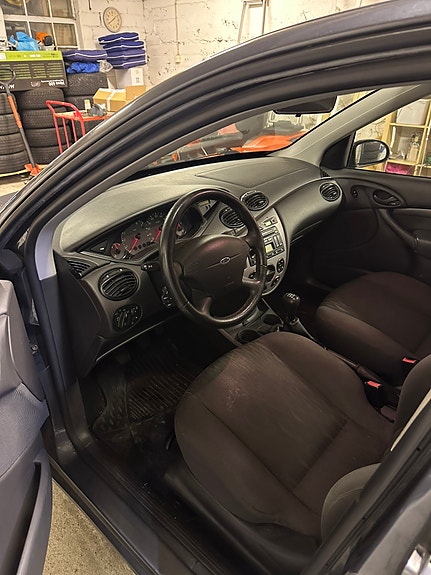 Ford Focus 11 of 28