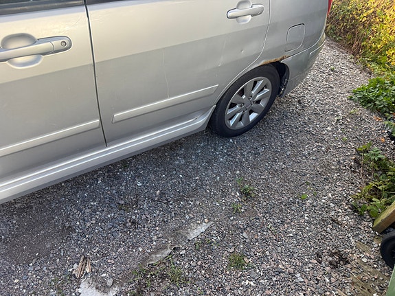 Suzuki Liana 12 of 13