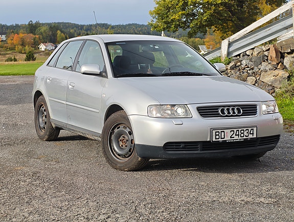 Audi A3 2 of 14