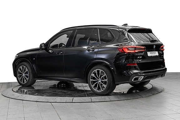 BMW X5 8 of 30