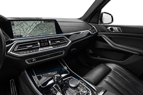 BMW X5 11 of 30