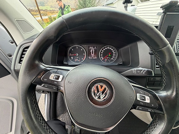 Volkswagen Transporter 7 of 11