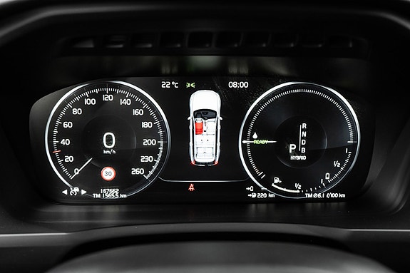 Volvo XC90 17 of 29