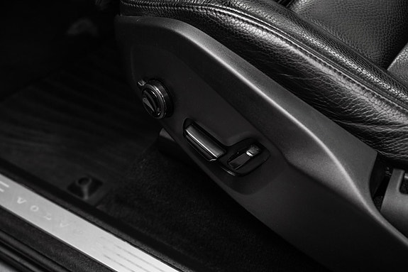 Volvo XC90 12 of 29