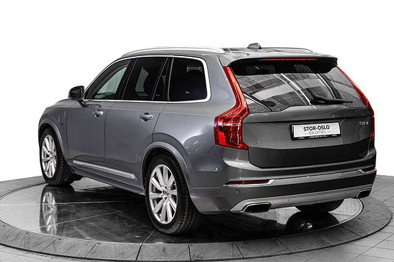 Volvo XC90 5 of 29