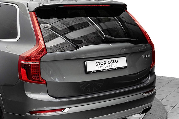 Volvo XC90 6 of 29