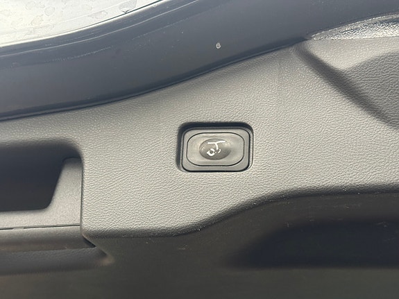 Ford Mondeo 25 of 30