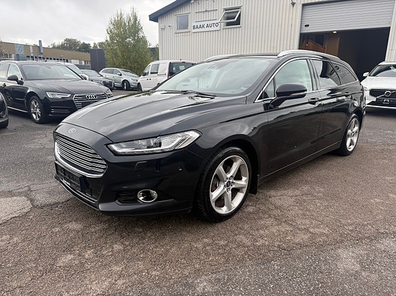 Ford Mondeo 13 of 30