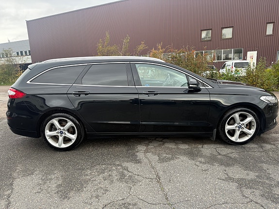 Ford Mondeo 6 of 30