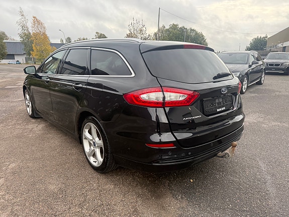 Ford Mondeo 11 of 30