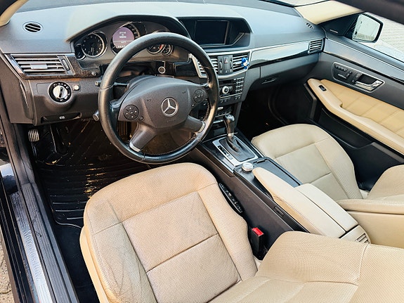 Mercedes-Benz E250 d 10 of 22