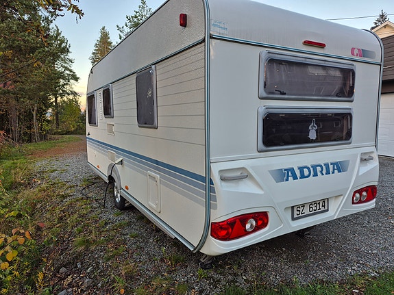 Adria Adora 502 UK 5 of 17