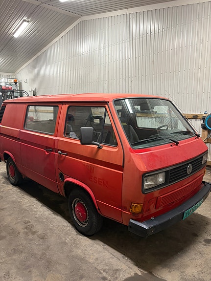 Volkswagen Transporter 2 of 22